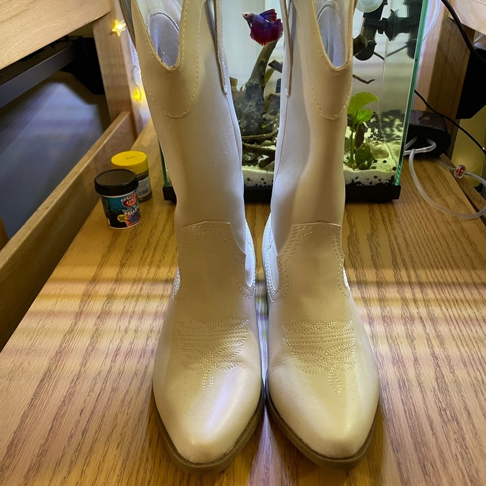 Women's White Western Boots